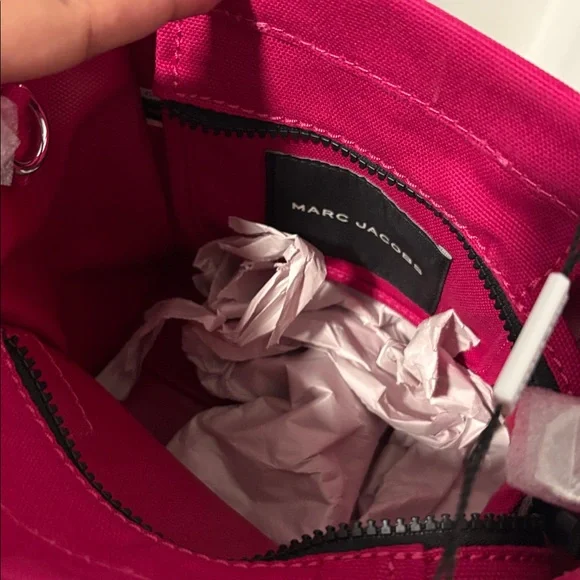 NWT MARC JACOBS Standard Supply Small Canvas Tote Crossbody Bag In Lipstick Pink - Picture 7 of 7